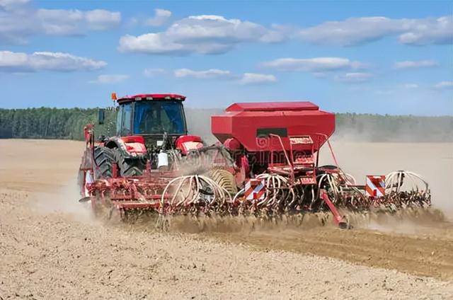 Green mechanized farming in China